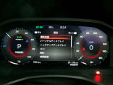 右側に大きく見やすいスピードメーター中央ディスプレイには運転支援システム等を表示