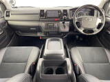 ハイエースバン 3.0 スーパーGL ダークプライム 4WD 修復歴無し
