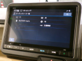 CD、DVD、Bluetooth、AM、FM、AUX、スマートフォン接続ができます。