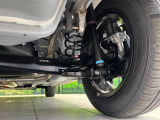 お車を安心してお乗りいただく為には、足回りの定期点検が欠かせません。サービスサポート(有償保証)では無料点検もご提供しており、安心のカーライフをお過ごしいただけるサポート体制が整っています。