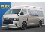 外装はFLEXオリジナルパーツでカスタム! 内装はアルパインBIGX11インチにシートカバーを装着!