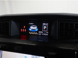 マルチインフォメーションディスプレイ付き。少ない視線移動で情報を確認できるので、運転の疲労軽減に繋がりますよ♪