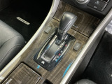 発進時から滑らかに加速する無段階変速のCVTはストップ&ゴーの多い街の中も快適です