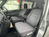 お車の販売と共に、自動車保険もご紹介しております。 弊社取り扱い会社と同じであれば日産独自のサービスもあります。