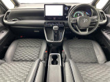 ヴォクシー 1.8 ハイブリッド S-Z E-Four 4WD 修復歴無し