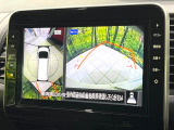 【アラウンドビューモニター】専用のカメラにより、上から見下ろしたような視点で360度クルマの周囲を確認することができます☆死角部分も確認しやすく、狭い場所での切り返しや駐車もスムーズに行えます。
