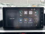 【ディスプレイオーディオ】いつも使っているスマホのアプリをそのままカーナビとして使える最新の車載器。お手持ちの携帯のアプリを更新するだけで最新ナビの情報に更新されます。設定が必要です。