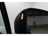 車体後部のセンサーにより、後側方から接近する車を検知する「スバルリヤビークルディテクション」を搭載。