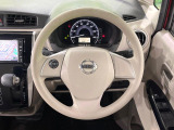 【ステアリングスイッチ】運転中、前方から目線をそらすことなく、オーディオ等の操作が可能な便利機能!安心&快適なドライブを演出してくれます♪