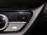 【シートヒーター】シートヒーター装備車です。寒い冬に乗車中とても暖かく快適に移動できます。冷え性の方にピッタリの装備です!