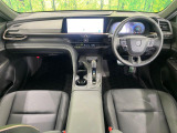 クラウンクロスオーバー 2.5 G アドバンスト レザー パッケージ E-Four 4WD 