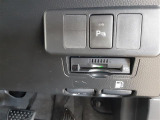 ■ 装備5 ■ ビルトインETC車載器 クリアランスソナー