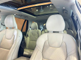 ◆LIBERALAは、輸入車選びの新たなスタイルを提案するインポート・セレクト・ブランドです。オーナー様となる方がクルマから直接感じる感性を第一にした、最良の一台との出会いをコーディネートいたします。