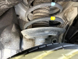 お車を安心してお乗りいただく為には、足回りの定期点検が欠かせません。サービスサポート(有償保証)では無料点検もご提供しており、安心のカーライフをお過ごしいただけるサポート体制が整っています。
