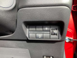 運転席右側に各種スイッチがあります!