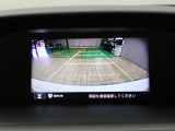 【バックカメラ】モニターに後方の映像が映つり出すので、死角の障害物の早期発見や駐車に協力してくれます。