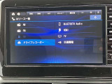 様々なオーディオソースがございます。運転中に好きな音楽を聴くことが可能です。