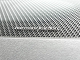 【harman kardon】ハーマンカードンのHi-Fiスペシャリストと共に、モデル別に開発・設計された専用チューニングが臨場感溢れる音響空間を実現しています。