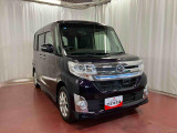 両側スライドドアなので、狭い駐車場や壁際でも安心!