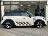 国道246号線沿い、南町田グランベリーパーク駅すぐ。MINI NEXT 東名横浜/〒194-0004 東京都町田市鶴間5-18-1