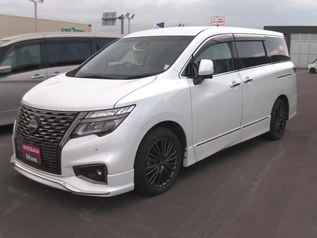 エルグランド 2.5 250ハイウェイスターS アーバンクロム 4WD