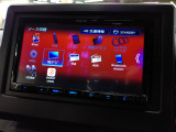 【ナビゲーション】ケンウッドMDV-D709BTを装備しています。AM/FM/CD・DVD再生/Bluetoothオーディオ/フルセグTVがご利用いただけます