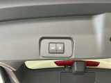 電動バックドアになります。