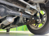 お車を安心してお乗りいただく為には、足回りの定期点検が欠かせません。サービスサポート(有償保証)では無料点検もご提供しており、安心のカーライフをお過ごしいただけるサポート体制が整っています。