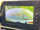 【バックカメラ】駐車時に後方がリアルタイム映像で確認できます。大型商業施設や立体駐車場での駐車時や、夜間のバック時に大活躍!運転スキルに関わらず、今や必須となった装備のひとつです!