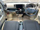 見晴らしがよく開放的な車内。視界も良好です。
