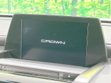 【メーカー純正ナビ】インテリアに溶け込むスタイリッシュな「専用設計」メーカーナビを装備♪視認性や操作性など基本性能にも優れ、より上質なカーライフをお楽しみいただけます。
