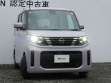 LEDヘッドライト ハイビームアシスト・ヘッドランプをハイビームにして走行中、前方の対向車や先行車がいたり、明るい場所を走行すると自動でロービームになります。