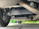 お車を安心してお乗りいただく為には、足回りの定期点検が欠かせません。サービスサポート(有償保証)では無料点検もご提供しており、安心のカーライフをお過ごしいただけるサポート体制が整っています。