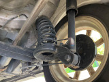 お車を安心してお乗りいただく為には、足回りの定期点検が欠かせません。サービスサポート(有償保証)では無料点検もご提供しており、安心のカーライフをお過ごしいただけるサポート体制が整っています。