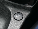 3つのドライブモードが選べます。「Sモード」「ECOモード」ではe-POWERならではのワンペダルドライブが可能です。