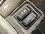 【シートヒーター】寒い日に重宝するシートヒーター!エアコンより早く温まってくれるので寒がりの人も安心ですね♪エアコンの温風は乾燥するから苦手、という方にもをおすすめです。