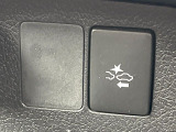 【トヨタセーフティセンス】走行中に前方の車両等を認識し、衝突しそうな時は警報とブレーキで衝突回避と被害軽減をアシスト。より安全にドライブをお楽しみいただけます。