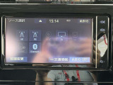 嬉しい装備です♪フルセグTV・DVD再生・Bluetoothオーディオに対応しています!!