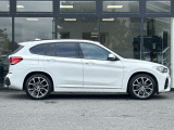 サービスにはドイツ本国と同様に教育と訓練を受け、BMWを知り尽くした「マイスターメカニック」が数多く在籍しております。納車前点検整備で、お客様に安心と安全をお届けいたします。