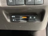 いまや快適なカーライフに欠かせないETCが付いています。