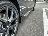 BMW MPerformance サイド・スカート・インセット  ブラックハイグロス