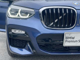 また、BMW正規認定中古車は、エマージェンシーサービスが自動付帯。24時間365日、皆様のカーライフをサポート致します。確かな安心のうえで、「駆けぬける歓び」をご堪能ください。