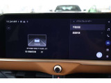 前後ドライブレコーダー搭載。車載カメラの映像を内蔵メモリーに録画。別のカメラを後付けすることなく前後映像を記録できます。録画した映像はディスプレイオーディオの大画面ですぐに再生、確認できます。