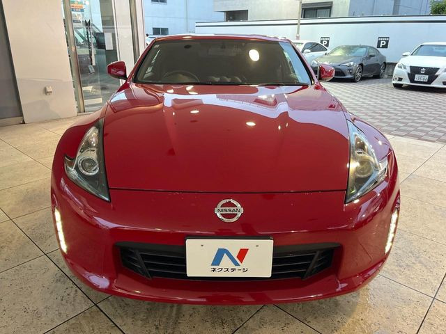 日産 フェアレディZ 3.7 の中古車詳細 (25,130km, バイブラントレッド