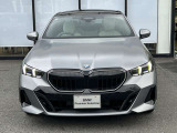 自動車保険も純正のクオリティを。BMWの正規ディーラーのみが取り扱い可能な、BMW専用自動車保険。専任のスタッフが皆様のカーライフを24時間365日サポート致します。