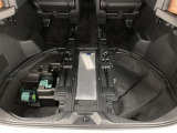 トランク下収納です。