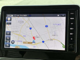 【ナビゲーション】便利なナビ付き、知らない道でも安心です。遠方から自宅へ帰る際にも活躍します。