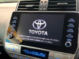 【メーカー純正ナビ】インテリアに溶け込むスタイリッシュな「専用設計」メーカーナビを装備♪視認性や操作性など基本性能にも優れ、より上質なカーライフをお楽しみいただけます。