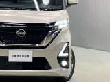 【LEDヘッドランプ】ハロゲンヘッドランプの約2倍の明るさ!夜の運転も安心です!