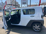 納車前にはプロのメカニックが点検、整備を行いますので安心してお乗り頂けます!!